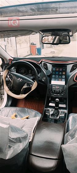 هیۆندای ازێرا